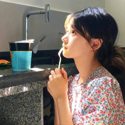 彩虹族海报
